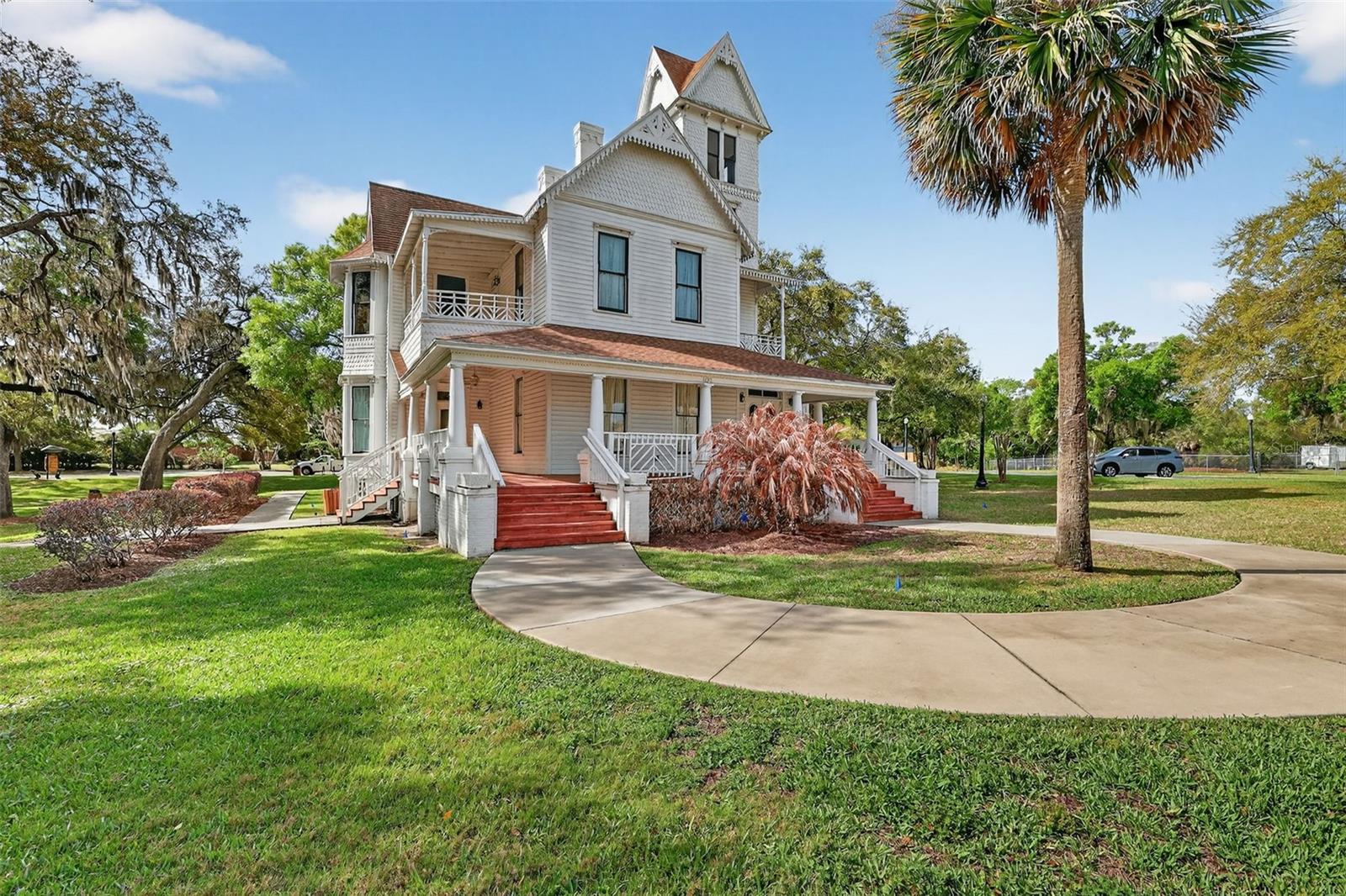 LEESBURG SPANISH OAKS CONDO - Residential