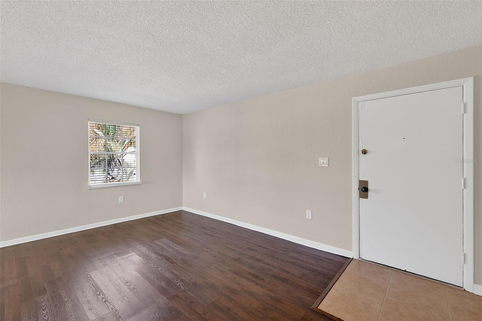 LEESBURG SPANISH OAKS CONDO - Residential