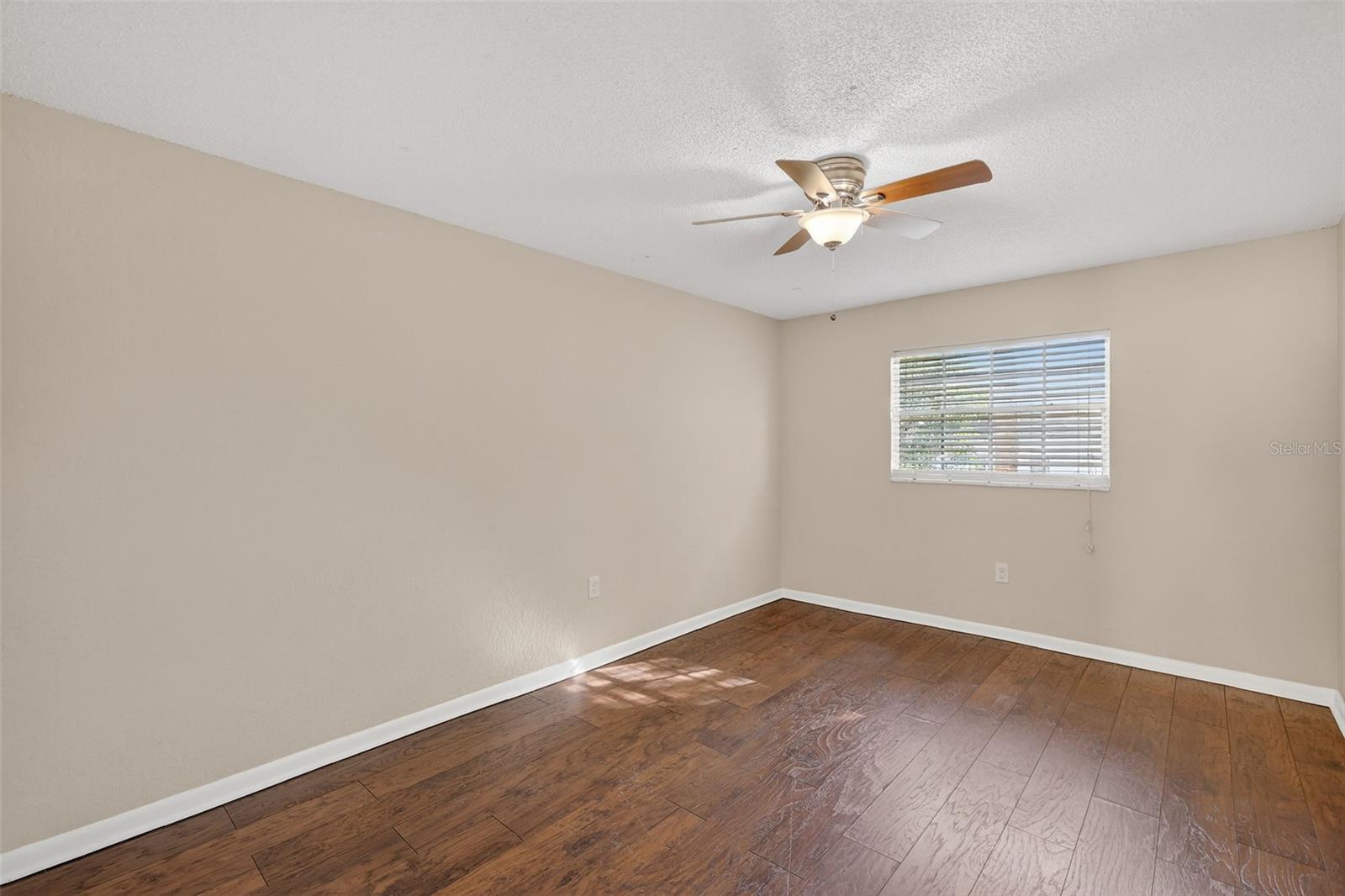 LEESBURG SPANISH OAKS CONDO - Residential