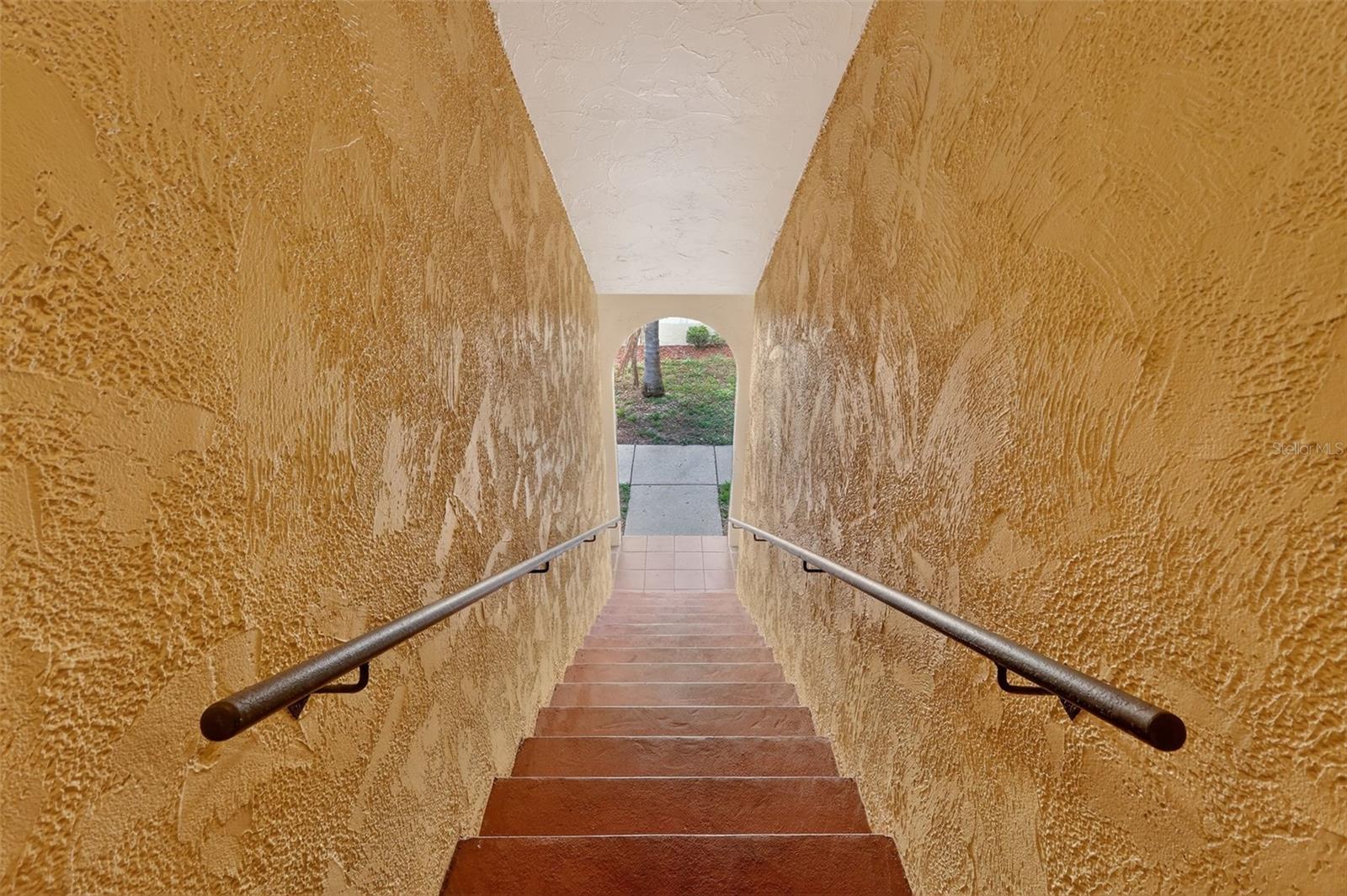 LEESBURG SPANISH OAKS CONDO - Residential