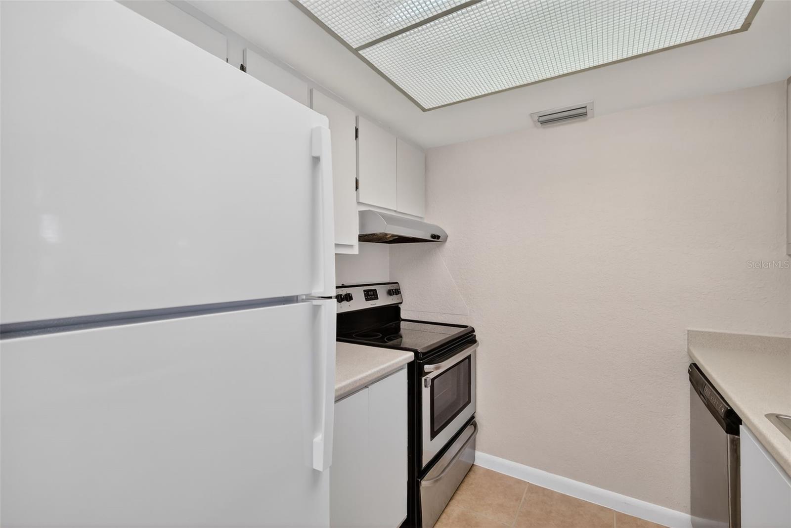 LEESBURG SPANISH OAKS CONDO - Residential