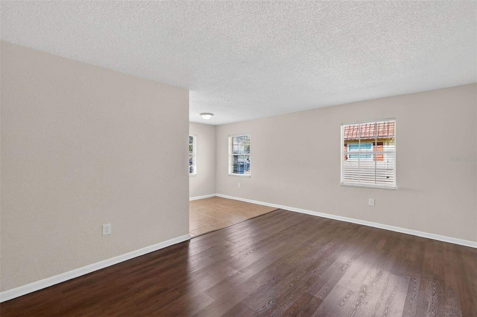 LEESBURG SPANISH OAKS CONDO - Residential