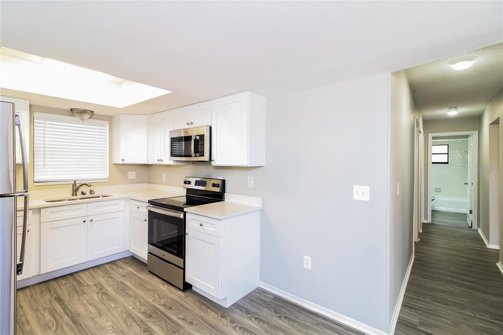 LAKE SARASOTA - Residential Lease