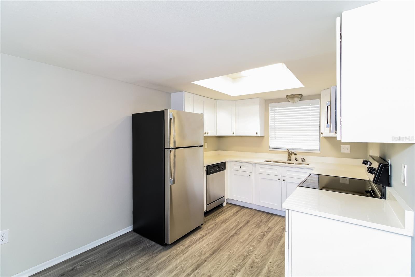 LAKE SARASOTA - Residential Lease