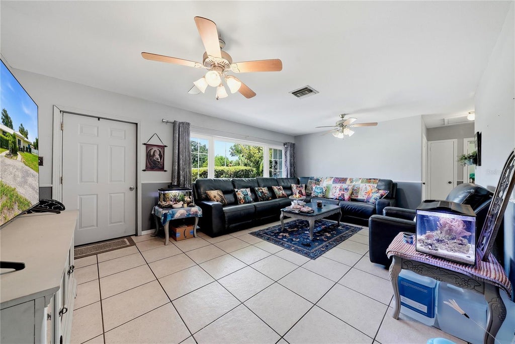 Photo of 1011 Emerald Drive, Brandon, FL 33511 (MLS # TB8522485)
