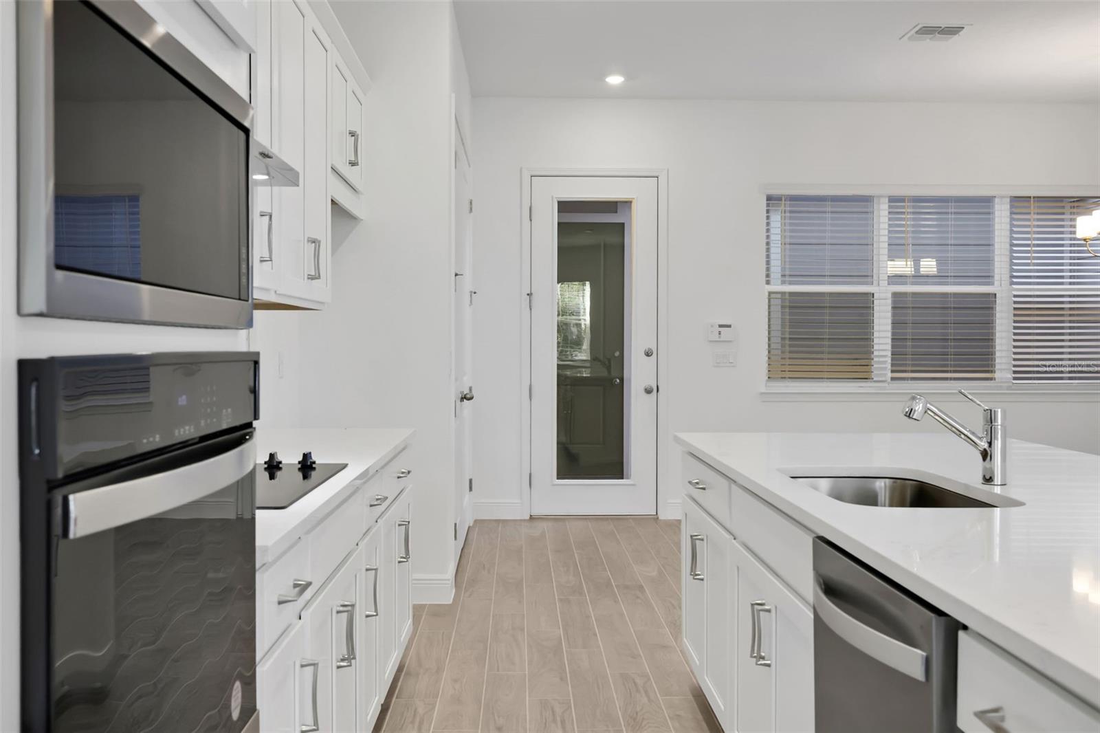 WESLYN PARK PH 2 - Residential