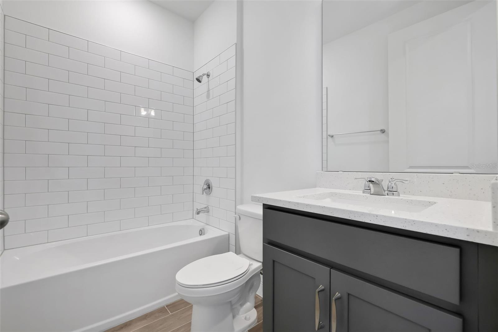 WESLYN PARK PH 2 - Residential