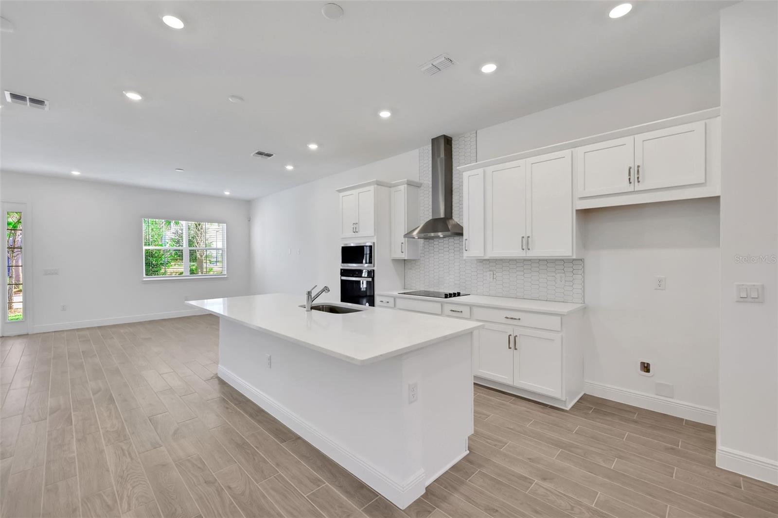 WESLYN PARK PH 2 - Residential