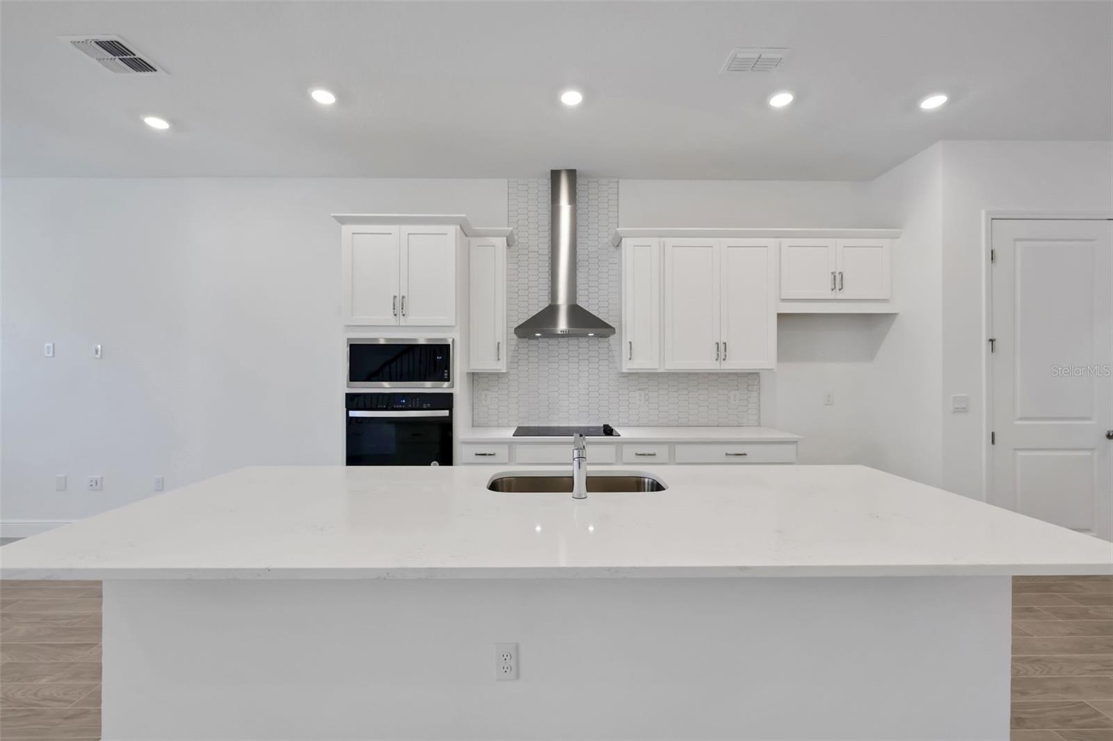 WESLYN PARK PH 2 - Residential