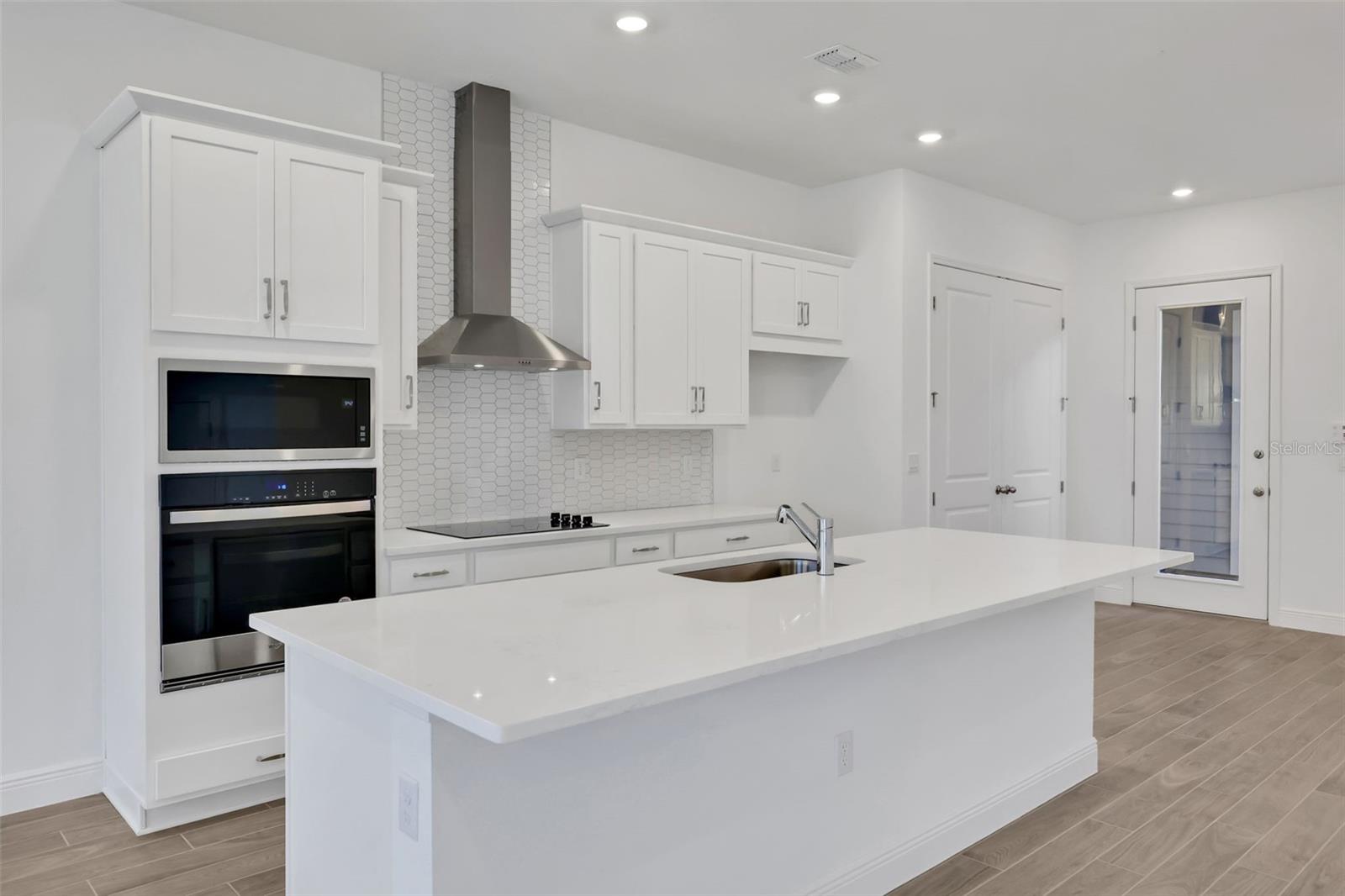 WESLYN PARK PH 2 - Residential