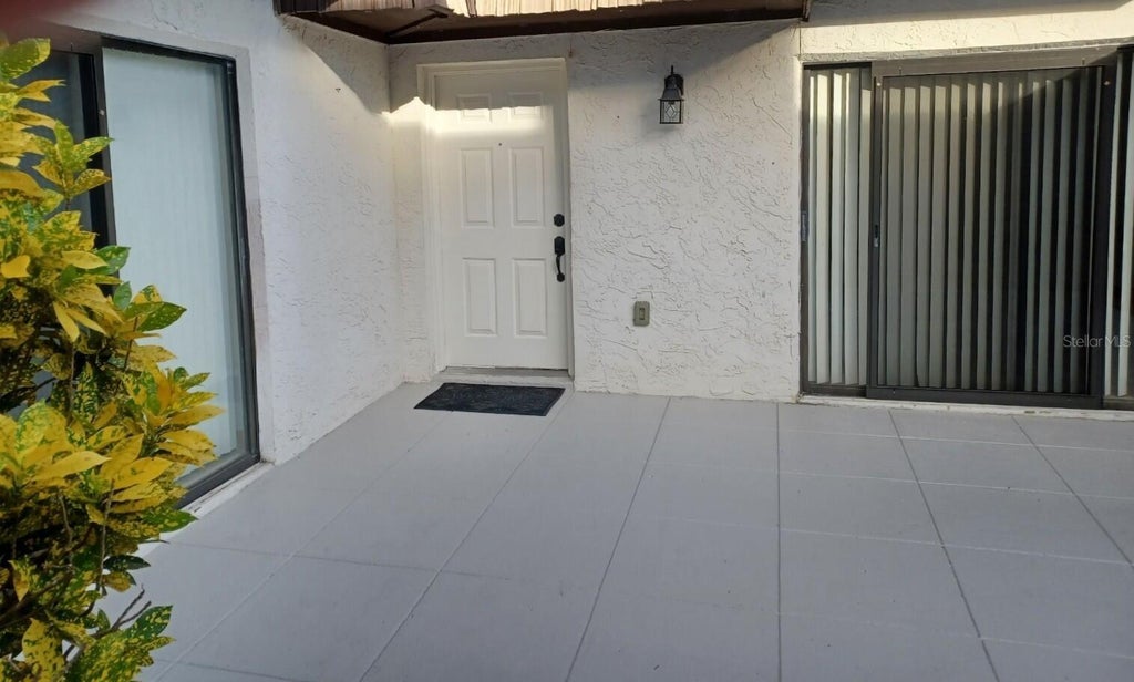 Photo of 15301 W Pond Woods Drive #303, Tampa, FL 33618 (MLS # O6443887)