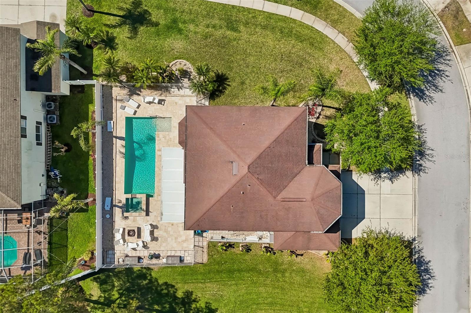 WINDSOR PARK AT THE EAGLES-FI - Residential