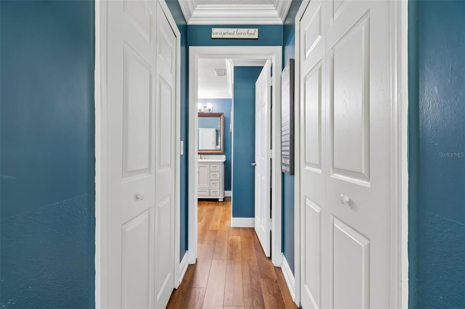 WINDSOR PARK AT THE EAGLES-FI - Residential