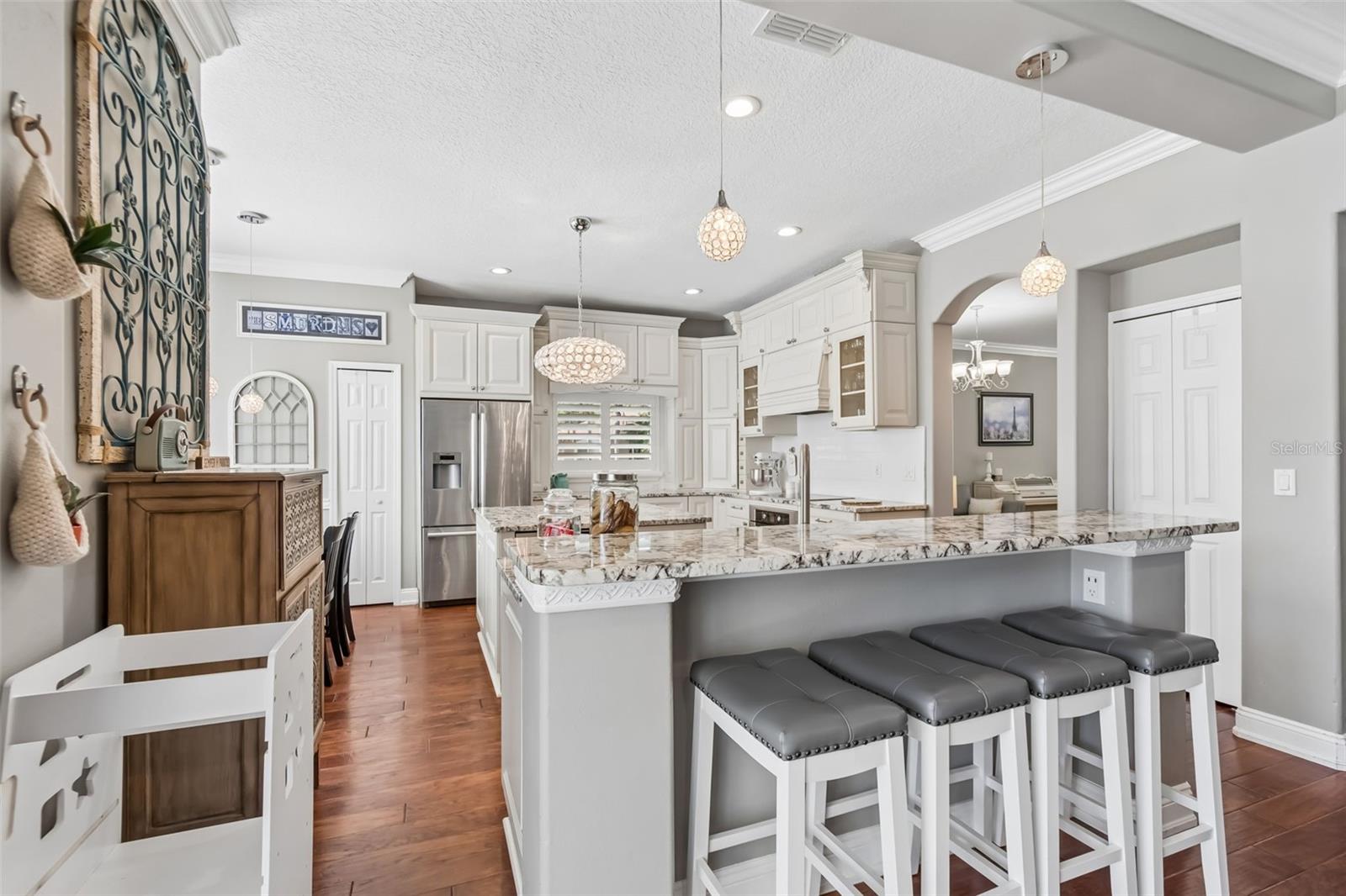 WINDSOR PARK AT THE EAGLES-FI - Residential