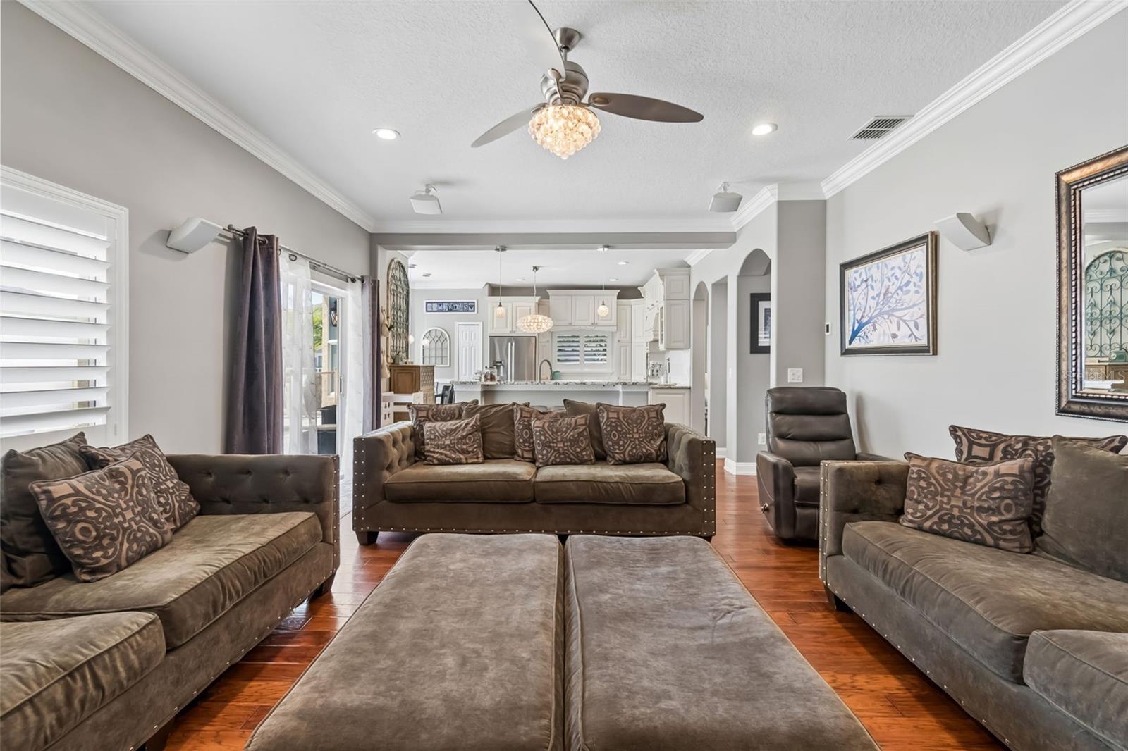 WINDSOR PARK AT THE EAGLES-FI - Residential