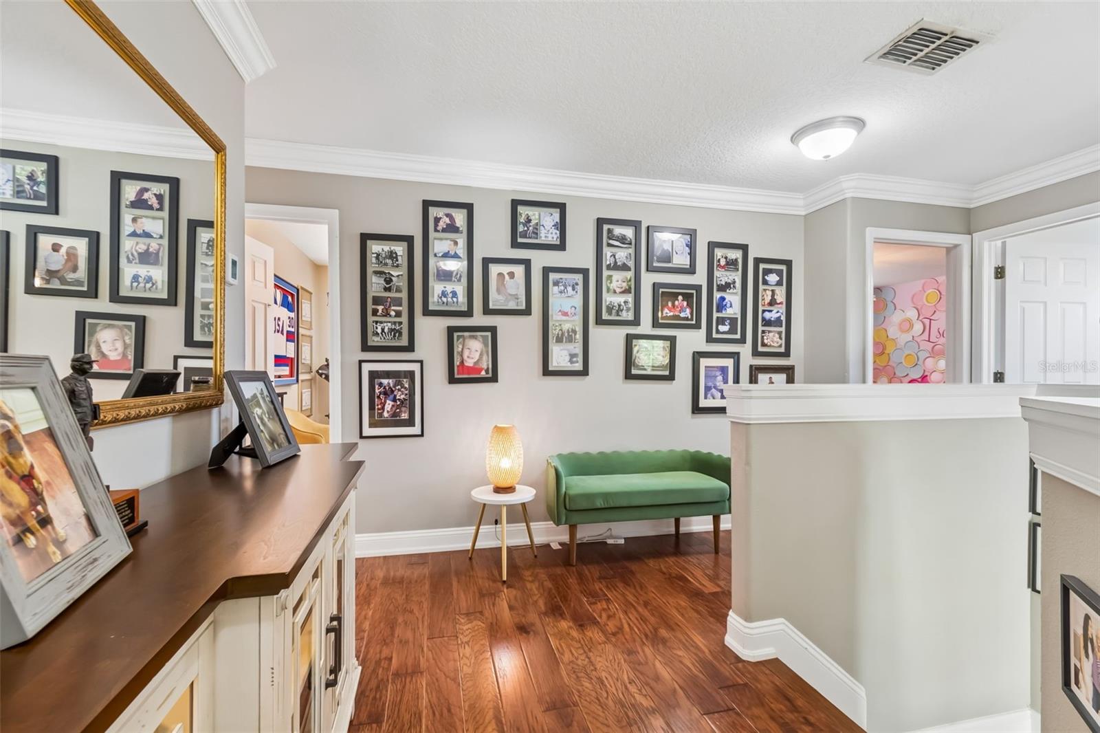 WINDSOR PARK AT THE EAGLES-FI - Residential