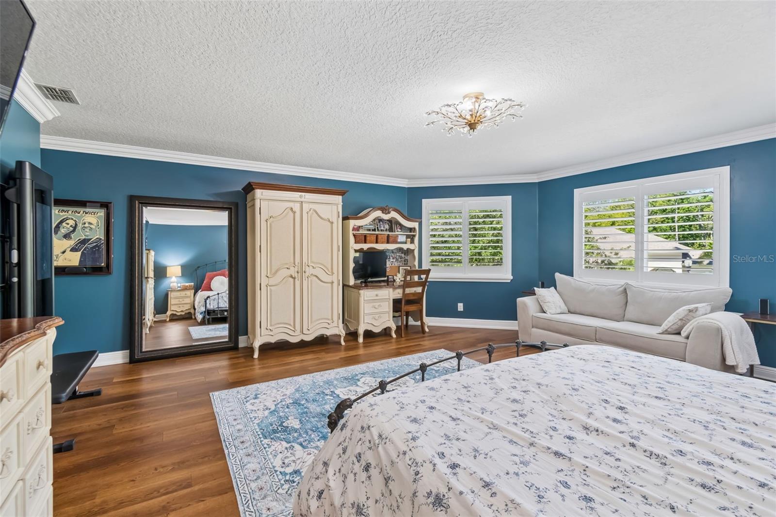 WINDSOR PARK AT THE EAGLES-FI - Residential