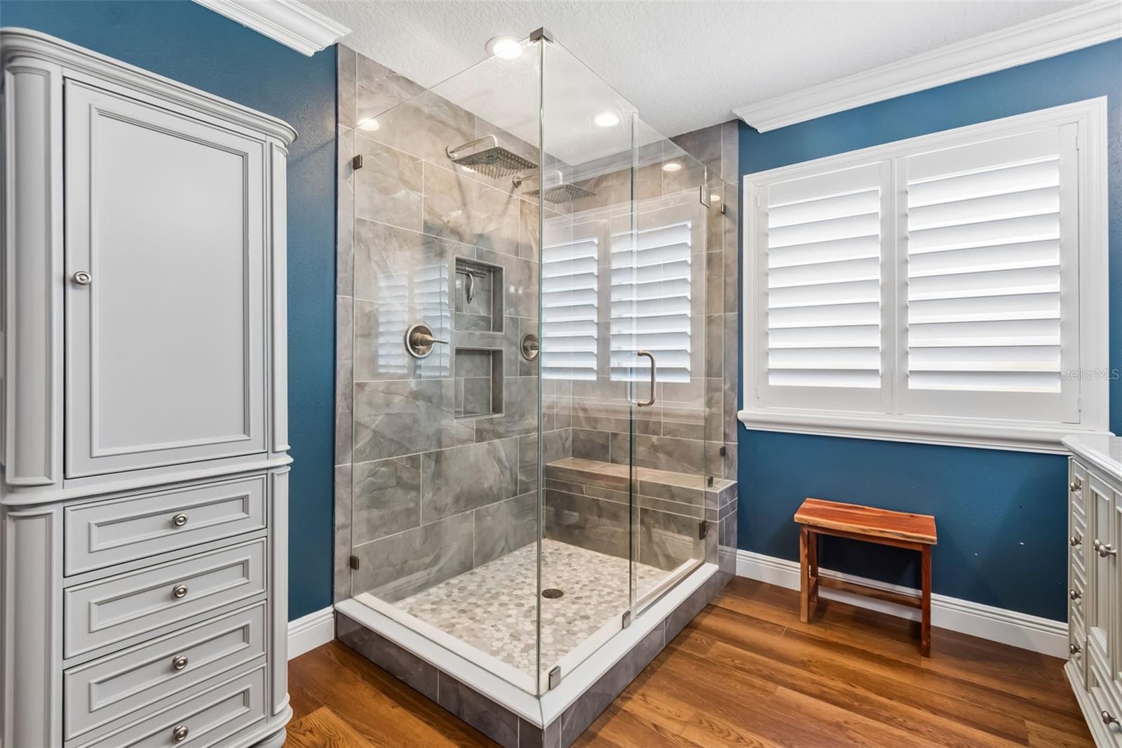 WINDSOR PARK AT THE EAGLES-FI - Residential