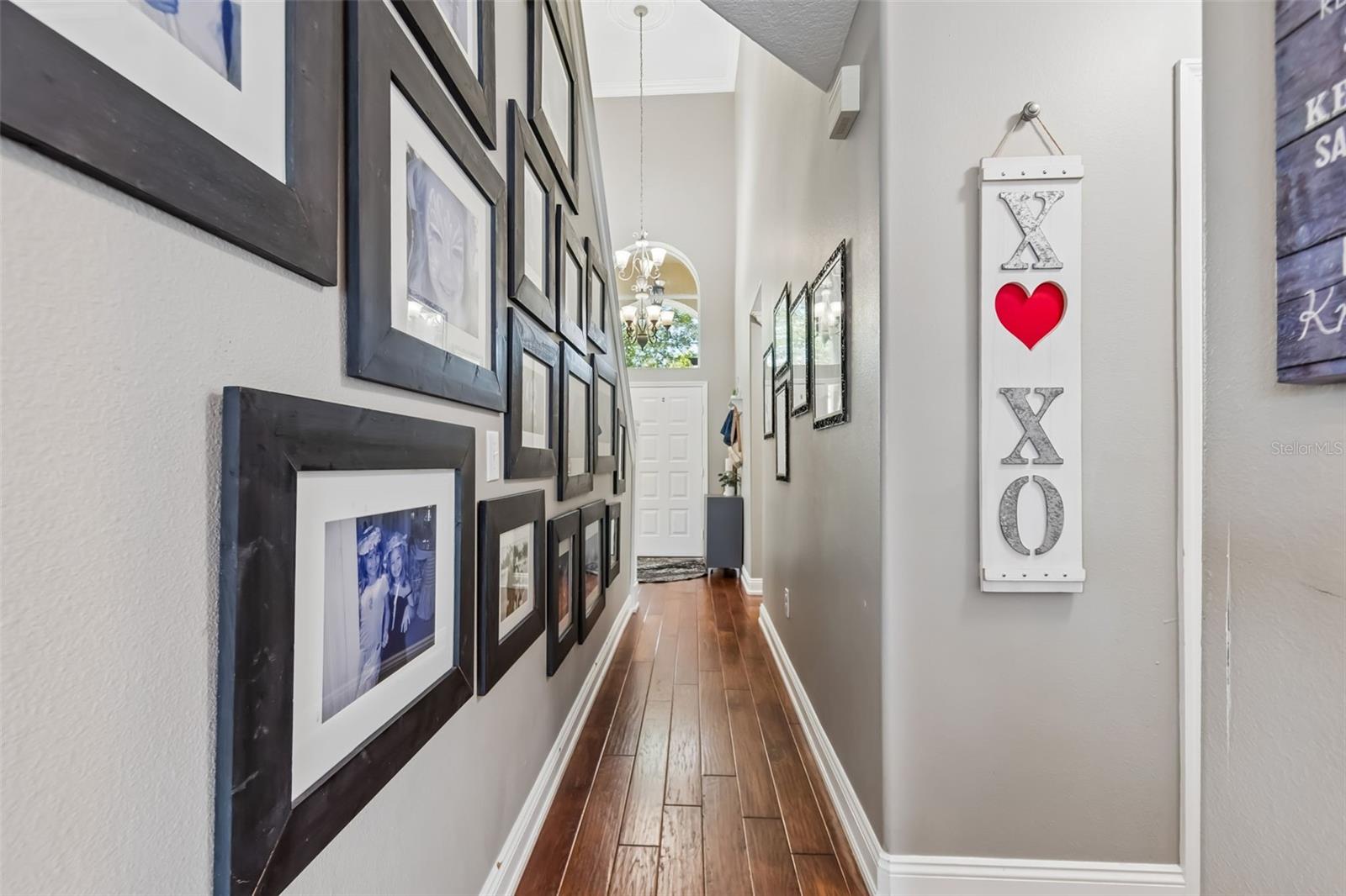 WINDSOR PARK AT THE EAGLES-FI - Residential