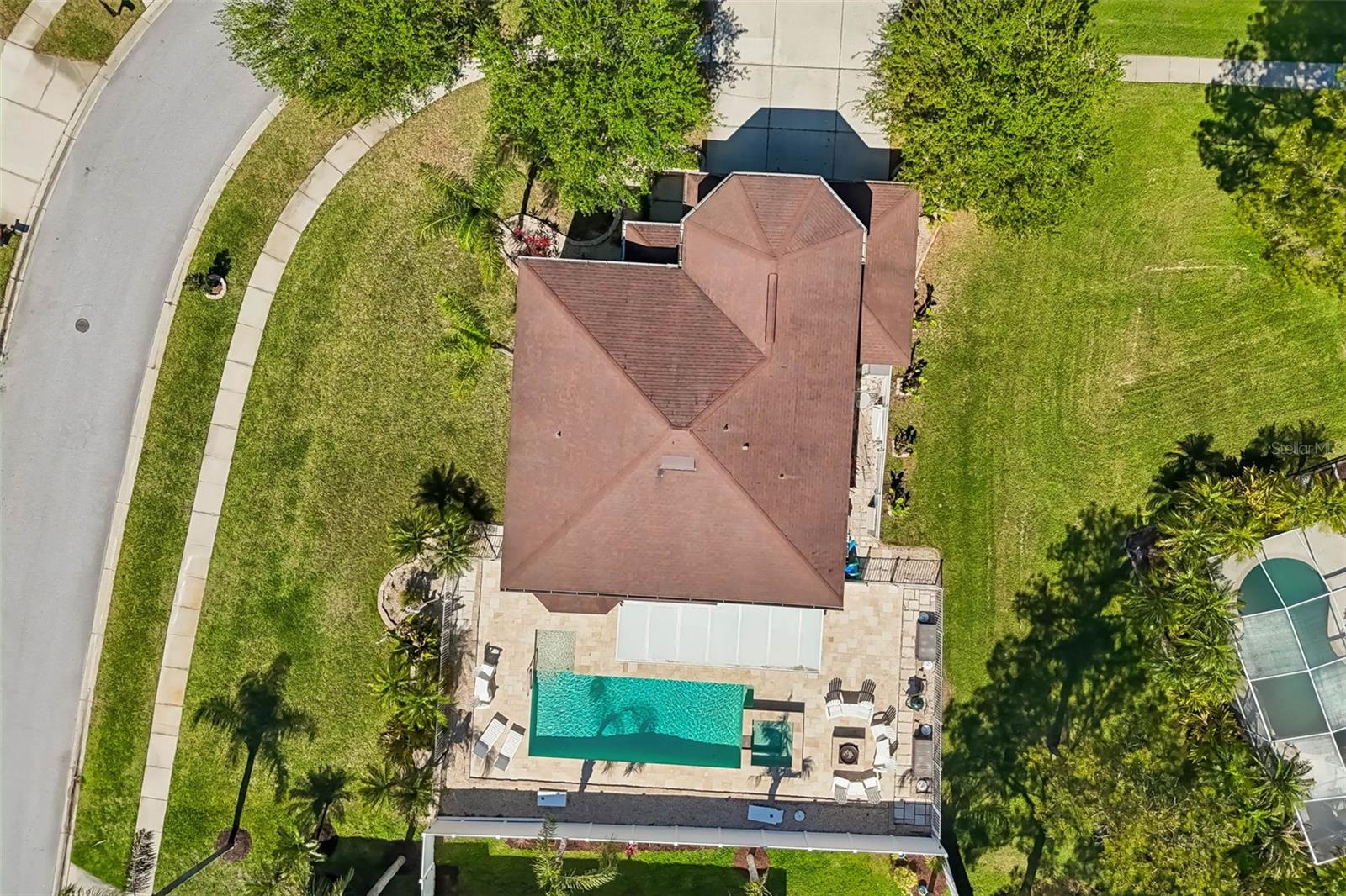 WINDSOR PARK AT THE EAGLES-FI - Residential