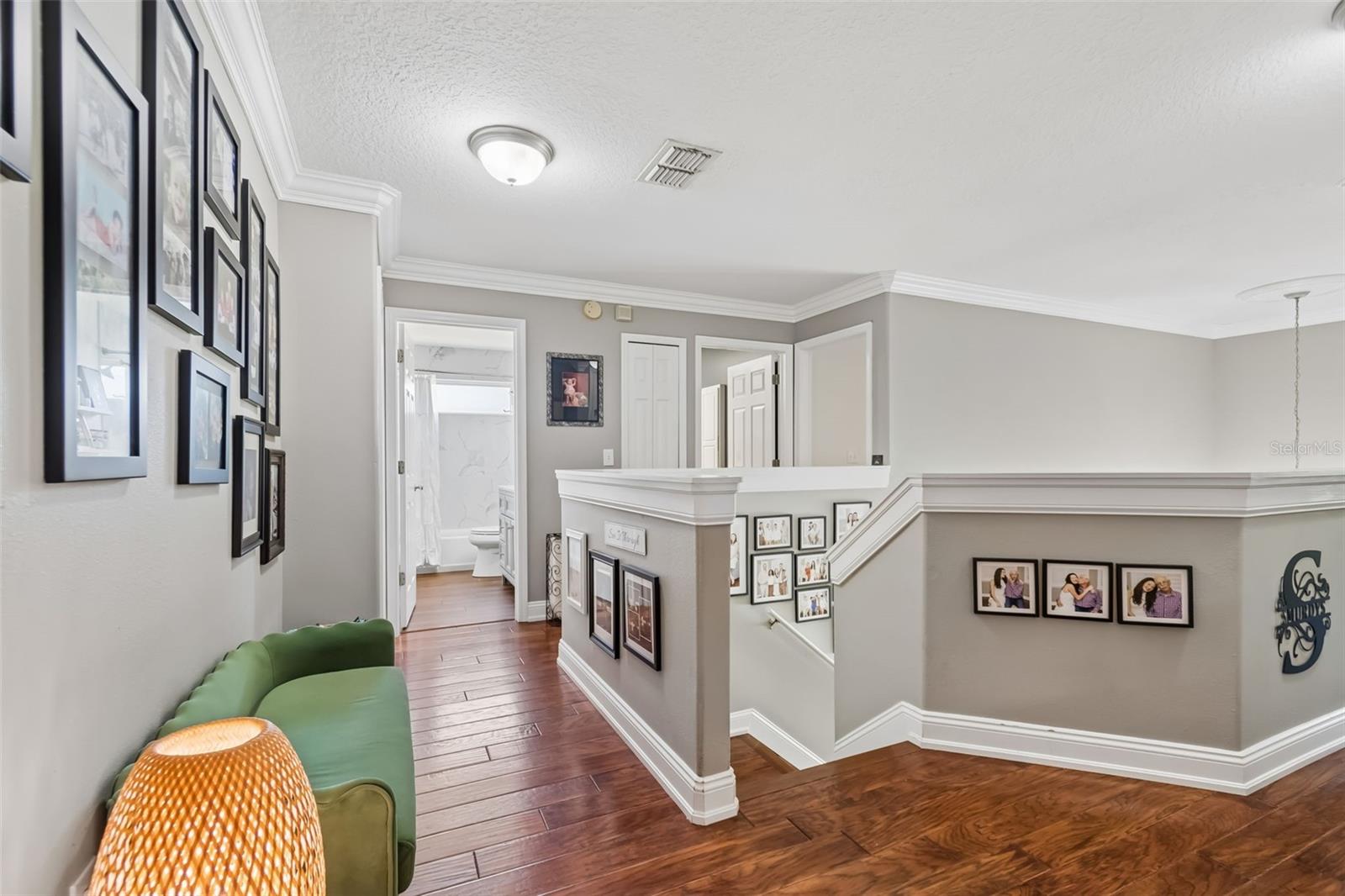 WINDSOR PARK AT THE EAGLES-FI - Residential