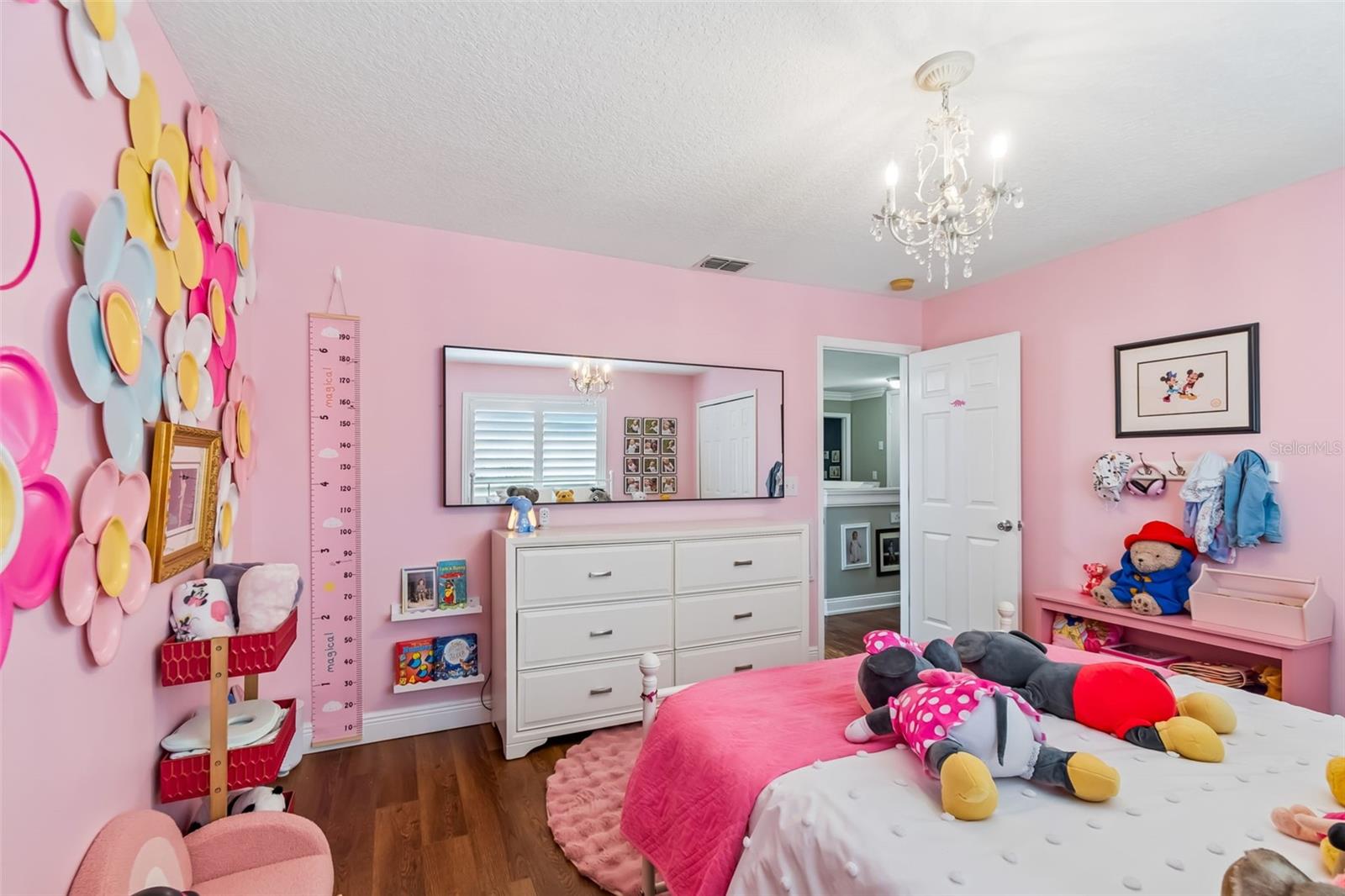 WINDSOR PARK AT THE EAGLES-FI - Residential