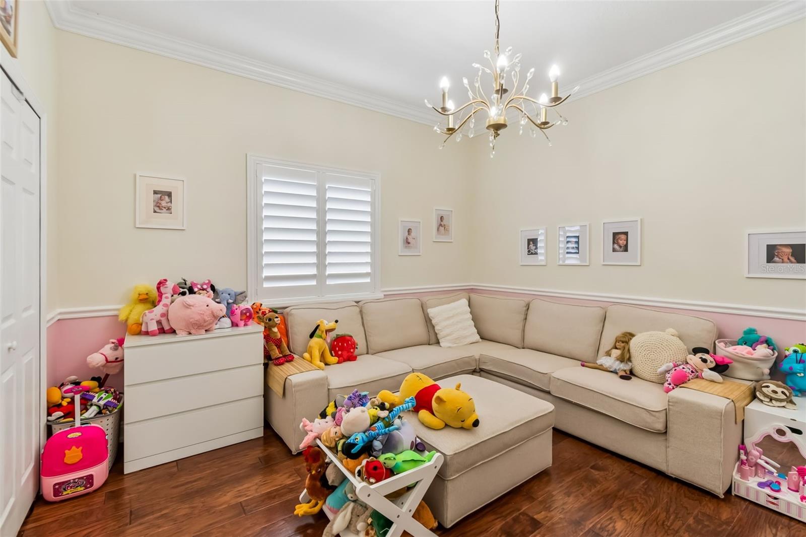 WINDSOR PARK AT THE EAGLES-FI - Residential