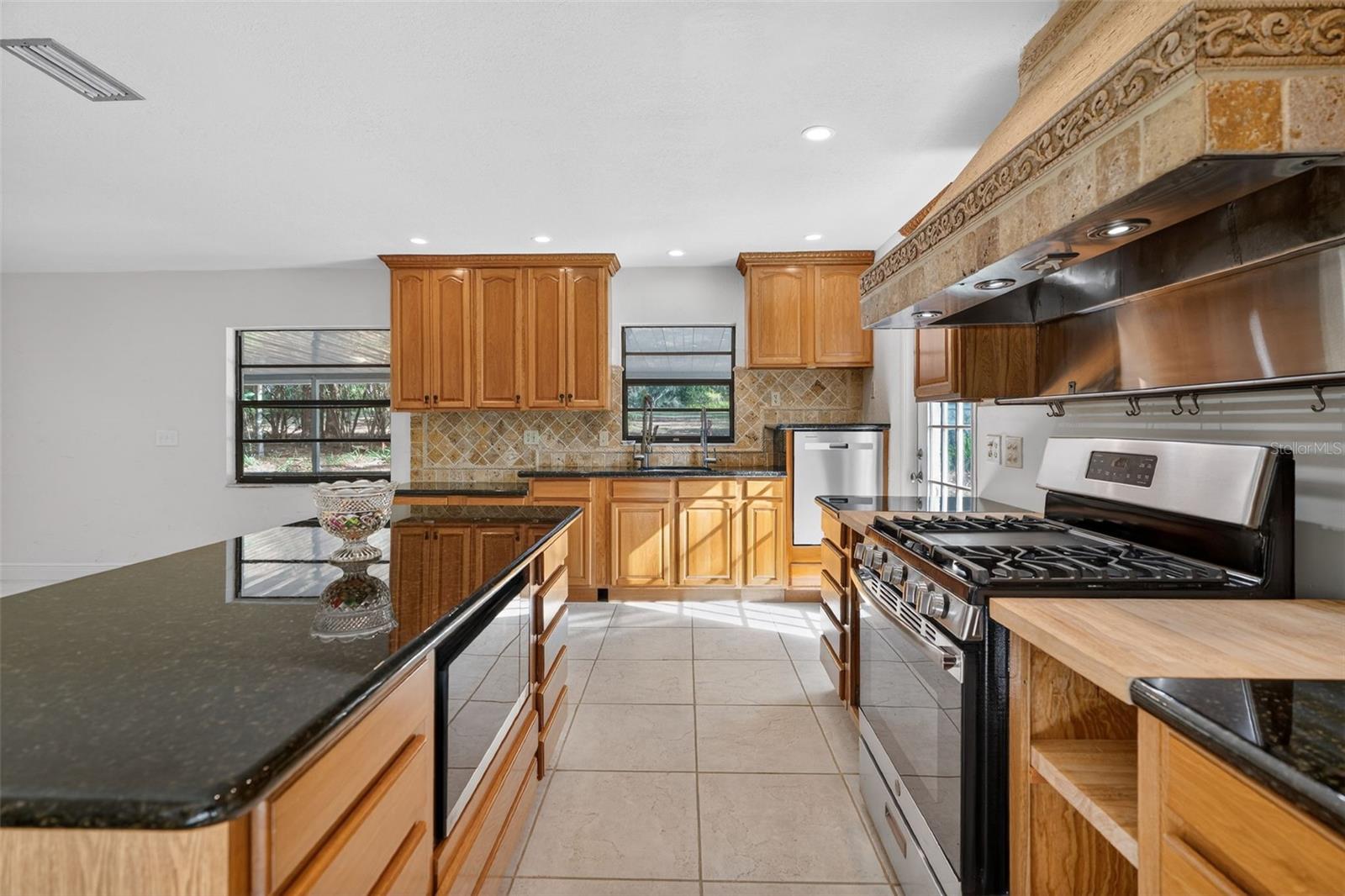 CRYSTAL RIVER CTRY ESTATES - Residential