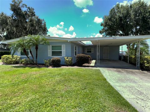 Photo of 2263 Lake Reedy Boulevard N, Frostproof, FL 33843 (MLS # K4902828)
