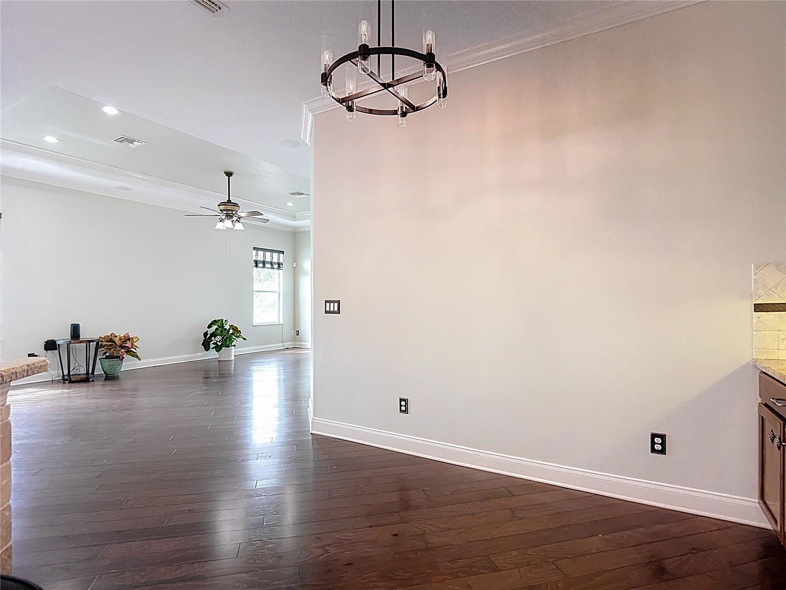 DEVONWOOD RESIDENTIAL - Residential Lease