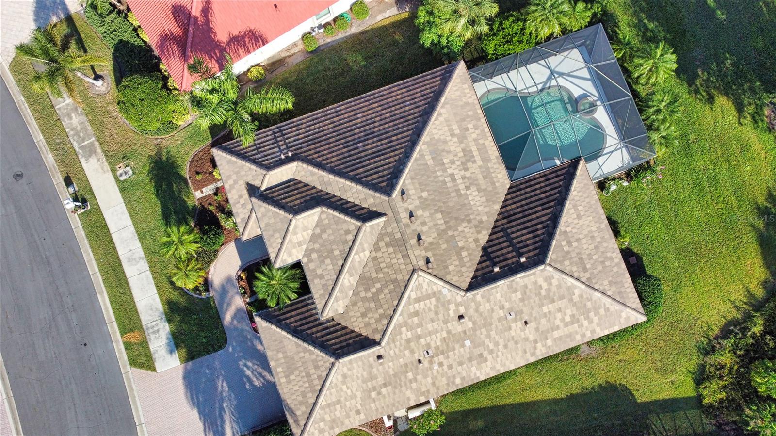 THE LAKES OF JACARANDA - Residential