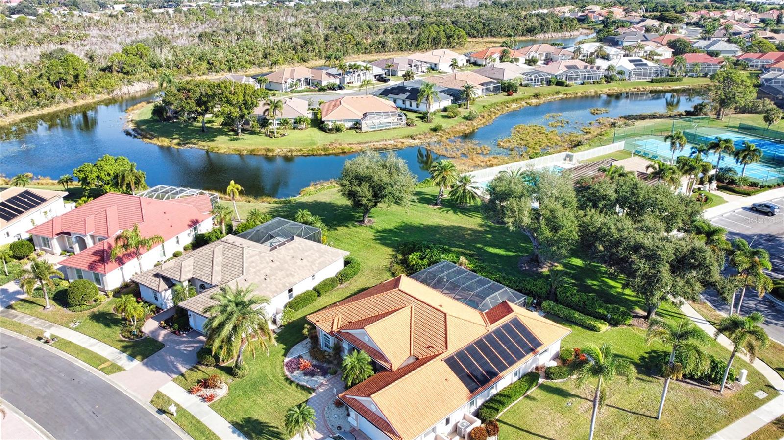 THE LAKES OF JACARANDA - Residential