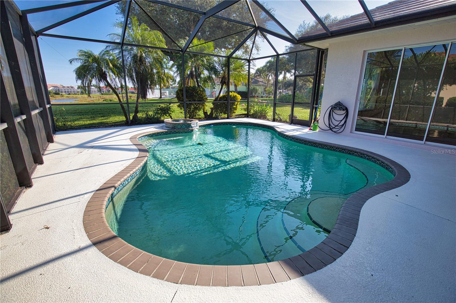 THE LAKES OF JACARANDA - Residential