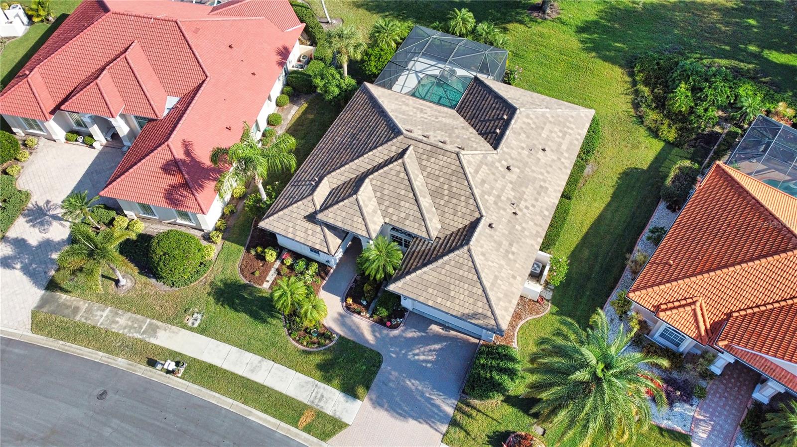 THE LAKES OF JACARANDA - Residential