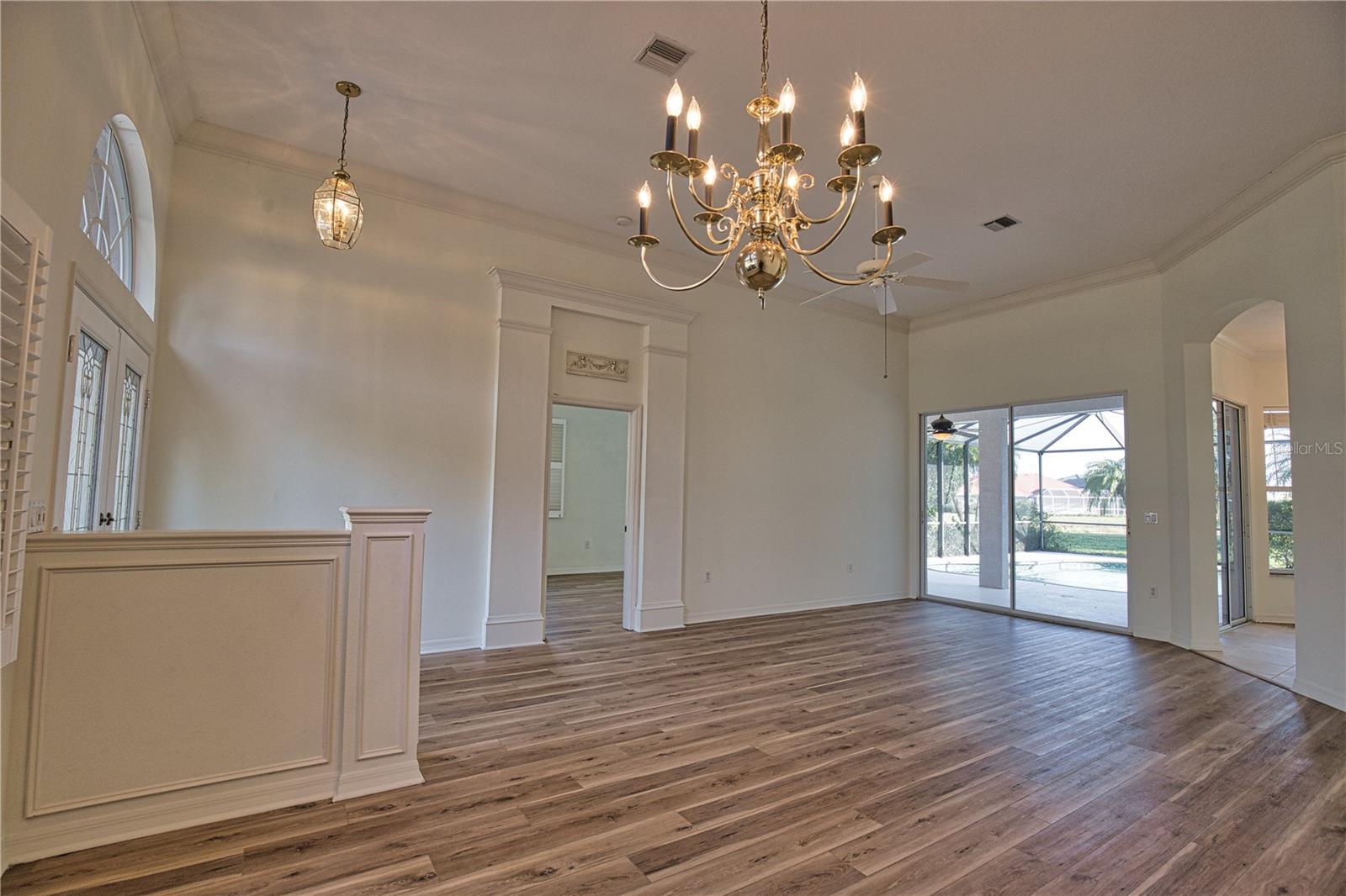 THE LAKES OF JACARANDA - Residential