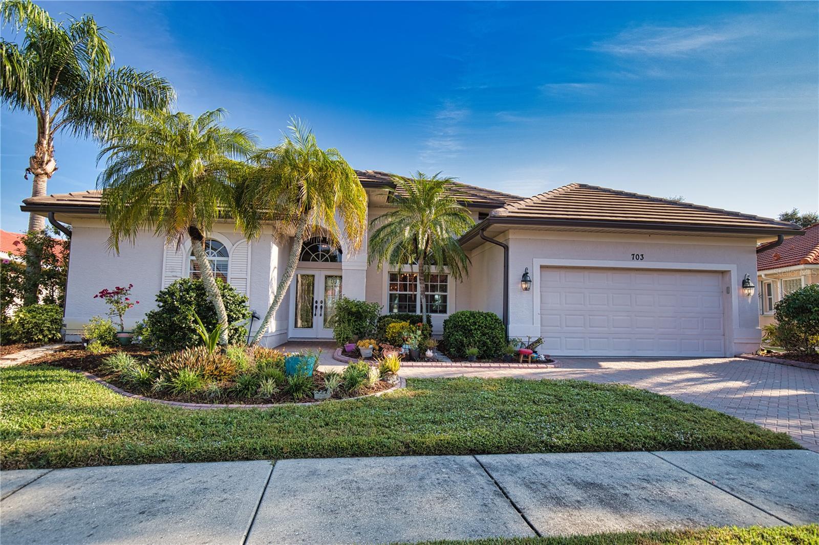 THE LAKES OF JACARANDA - Residential