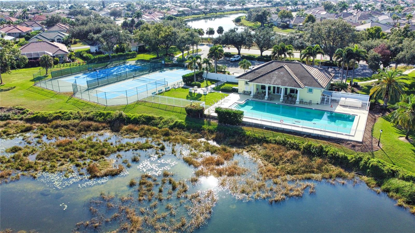 THE LAKES OF JACARANDA - Residential