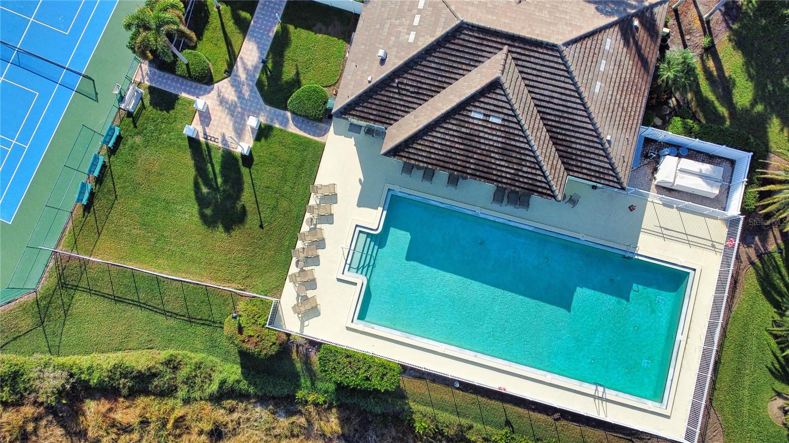 THE LAKES OF JACARANDA - Residential