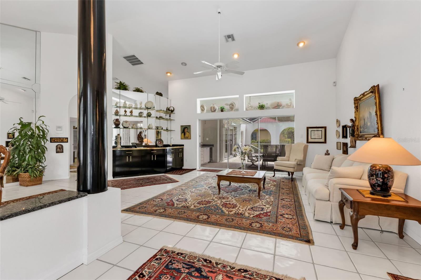 HARBOUR OAKS - Residential