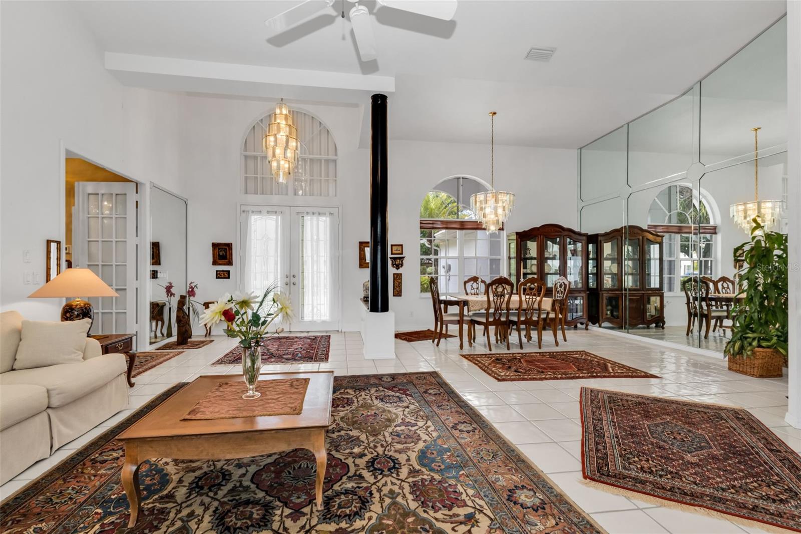 HARBOUR OAKS - Residential