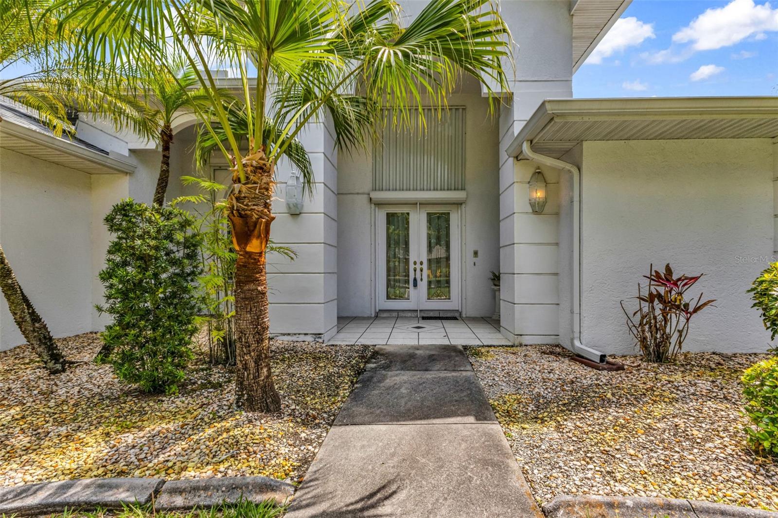 HARBOUR OAKS - Residential