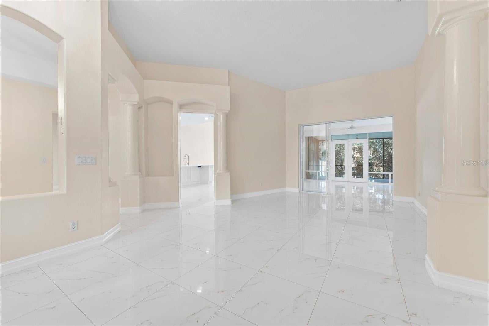 10310 CARROLL COVE PLACE