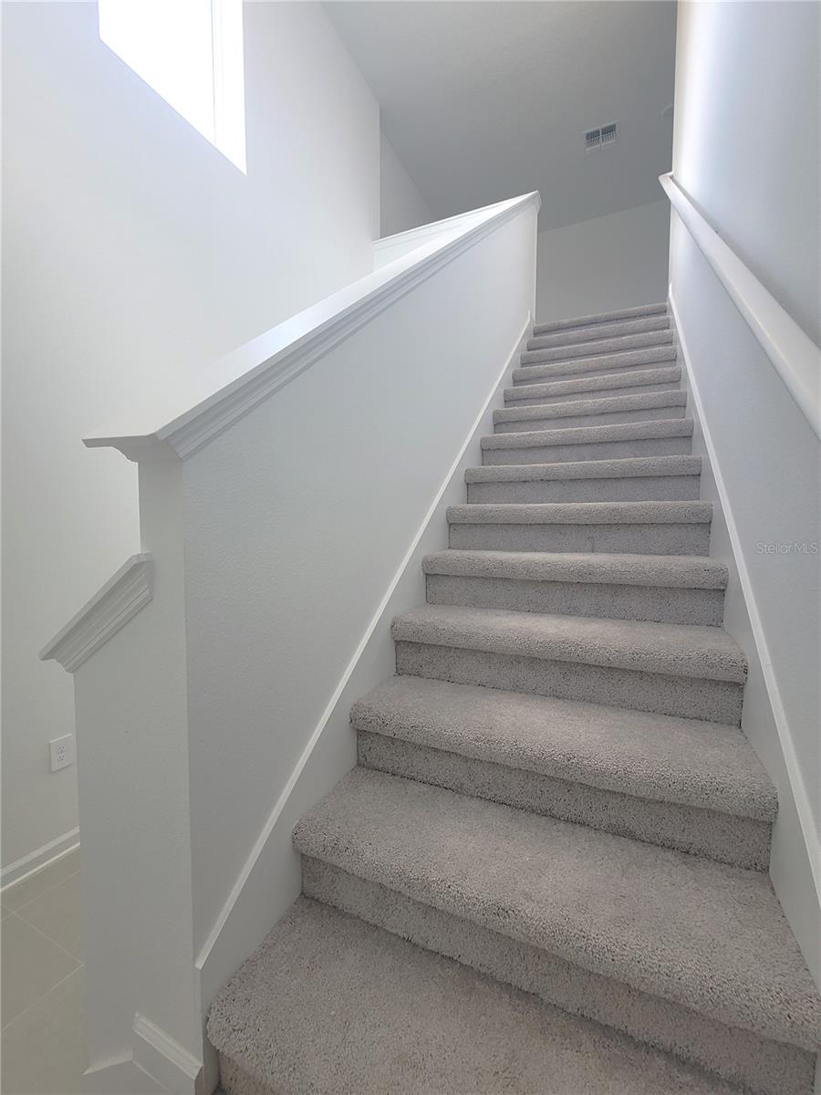 PEACE CREEK RESERVE 40'S - Residential Lease