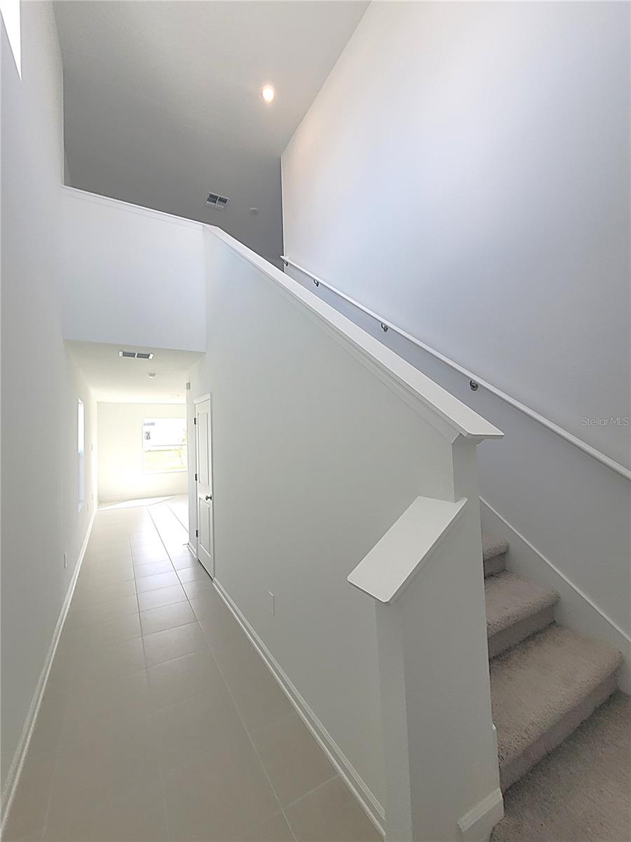 PEACE CREEK RESERVE 40'S - Residential Lease