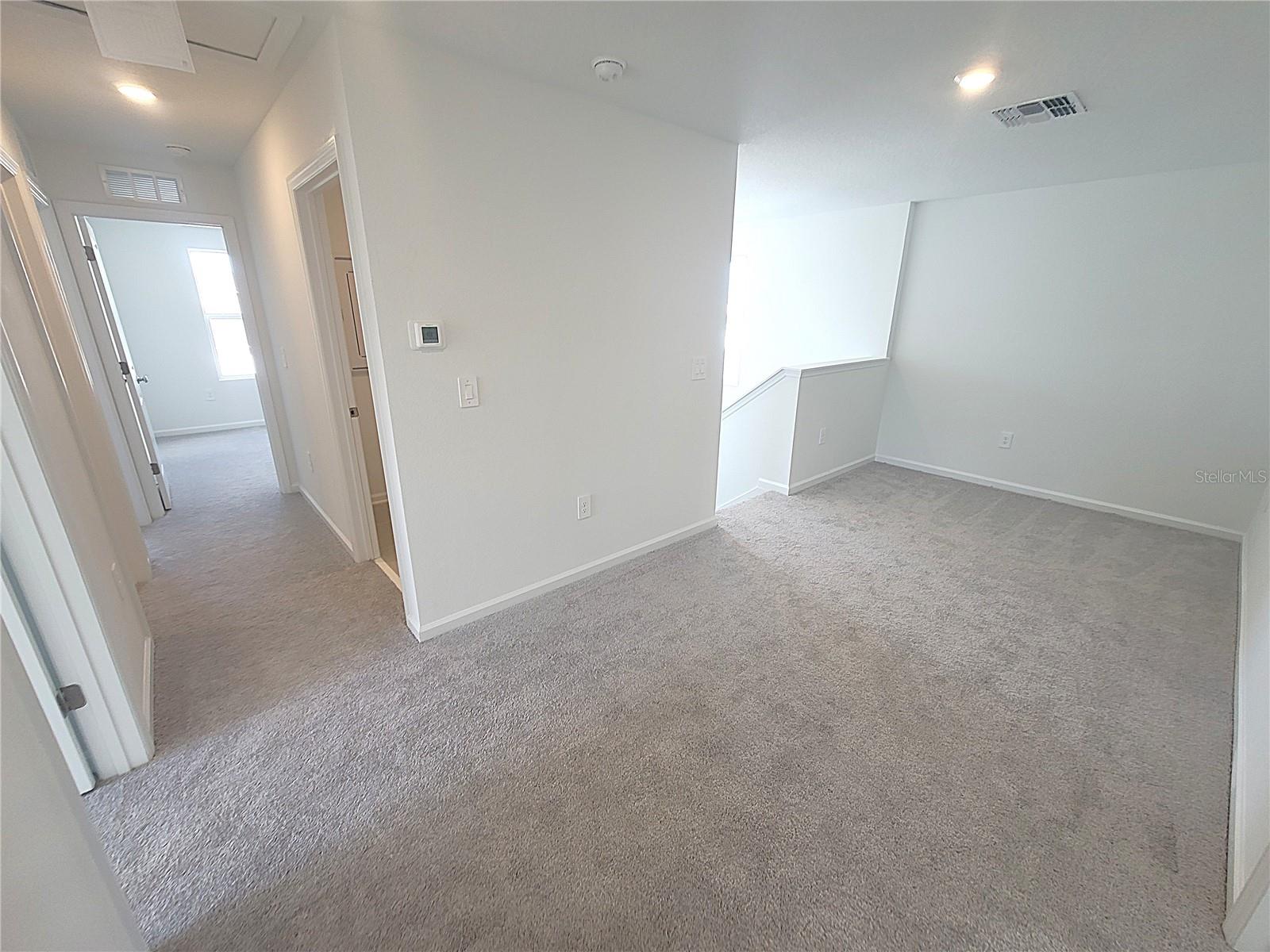 PEACE CREEK RESERVE 40'S - Residential Lease