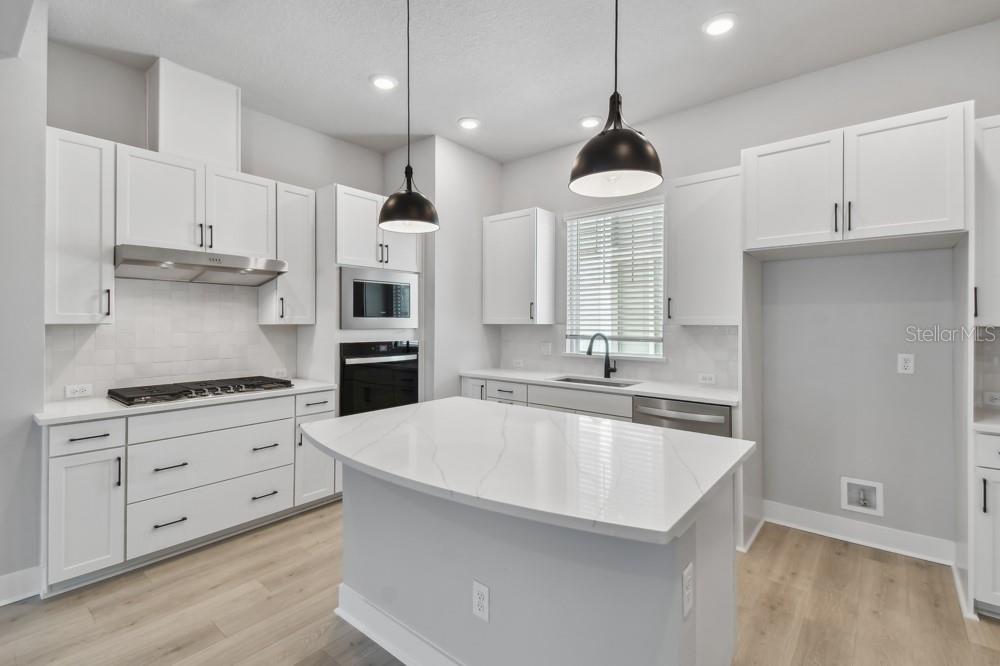TOWNS AT UNION - Residential
