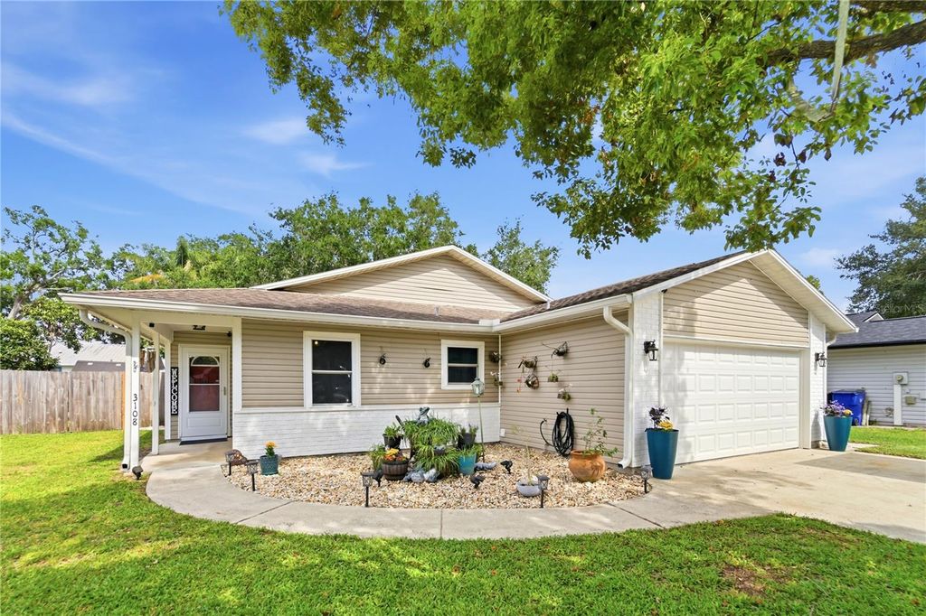 Photo of 3108 Garden Court, Saint Cloud, FL 34769 (MLS # S5149337)
