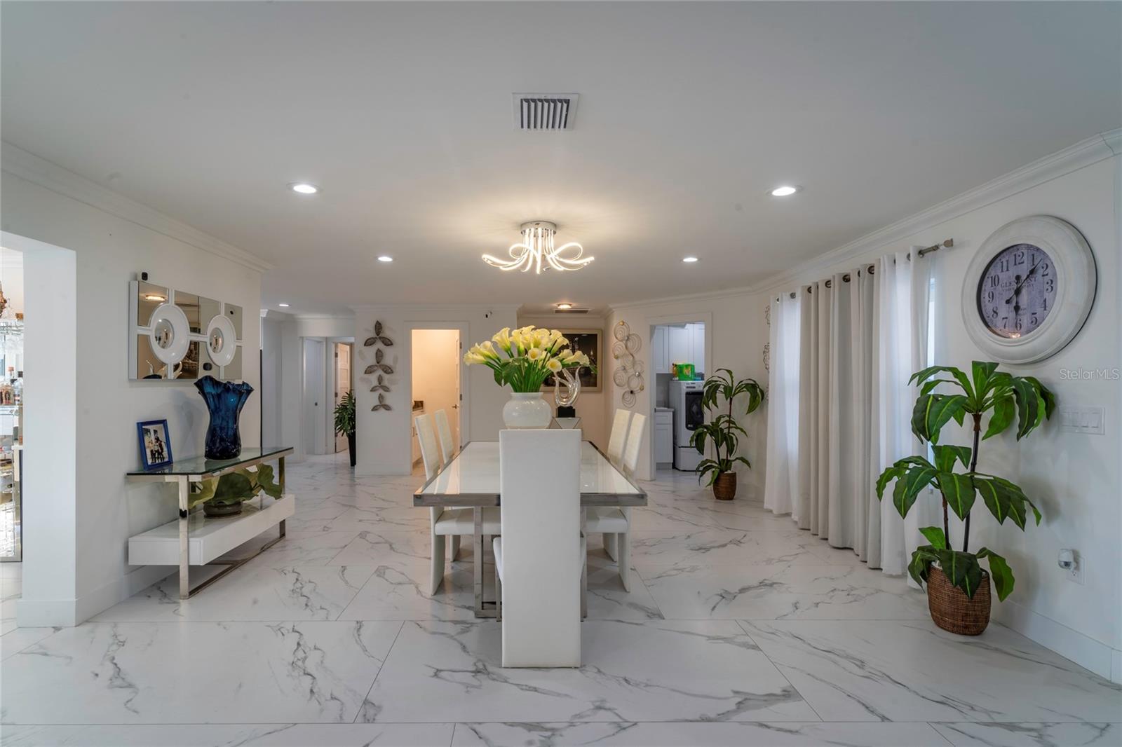 ISLAND ESTATE OF CLEARWATER UNITS 6D 7A 7C - Residential Lease