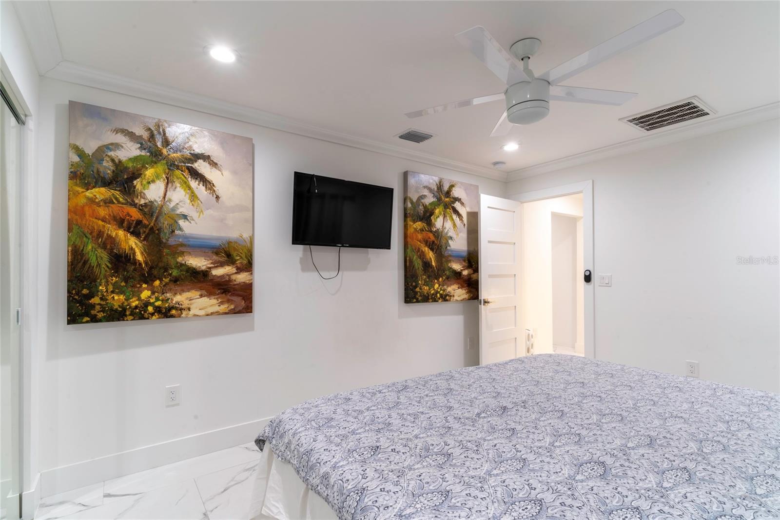 ISLAND ESTATE OF CLEARWATER UNITS 6D 7A 7C - Residential Lease