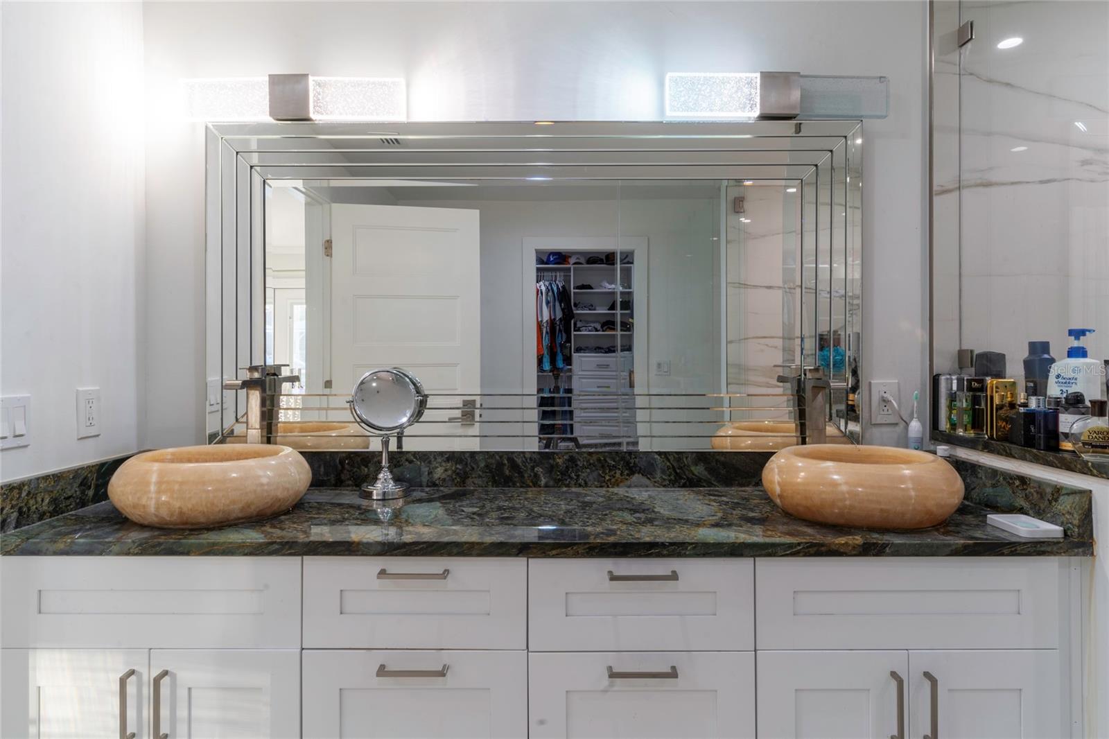 ISLAND ESTATE OF CLEARWATER UNITS 6D 7A 7C - Residential Lease